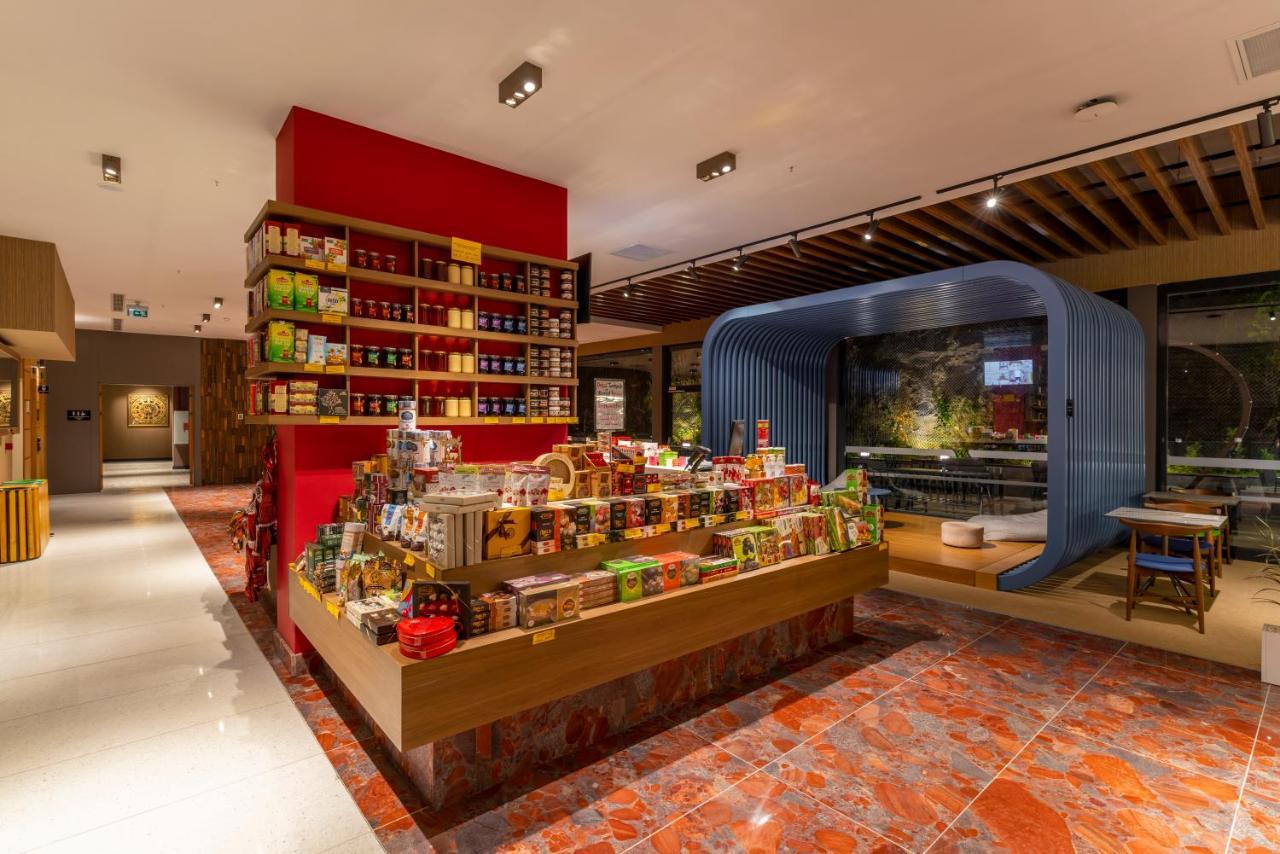 Mercure Trabzon Hotel Exterior photo The Coffee Bean & Tea Leaf in Hong Kong