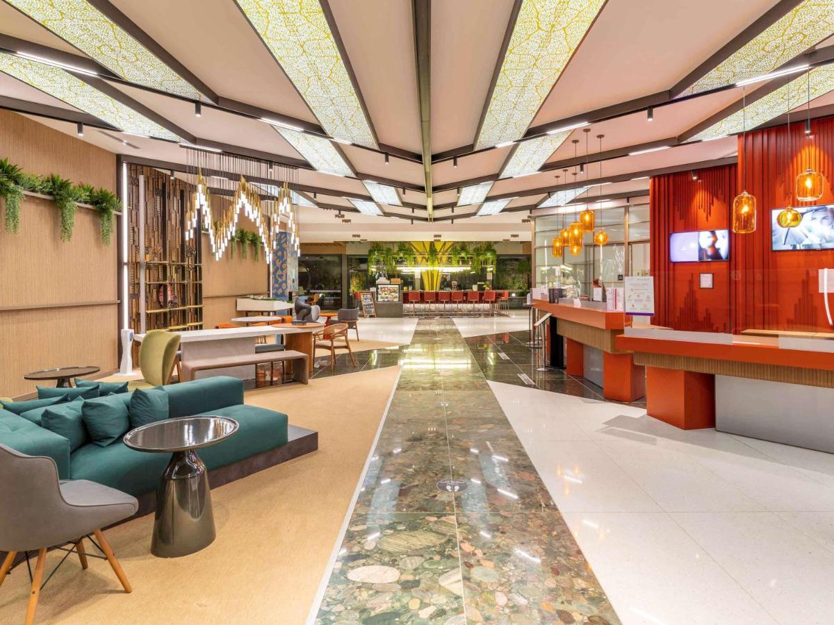Mercure Trabzon Hotel Exterior photo The lobby of the hotel