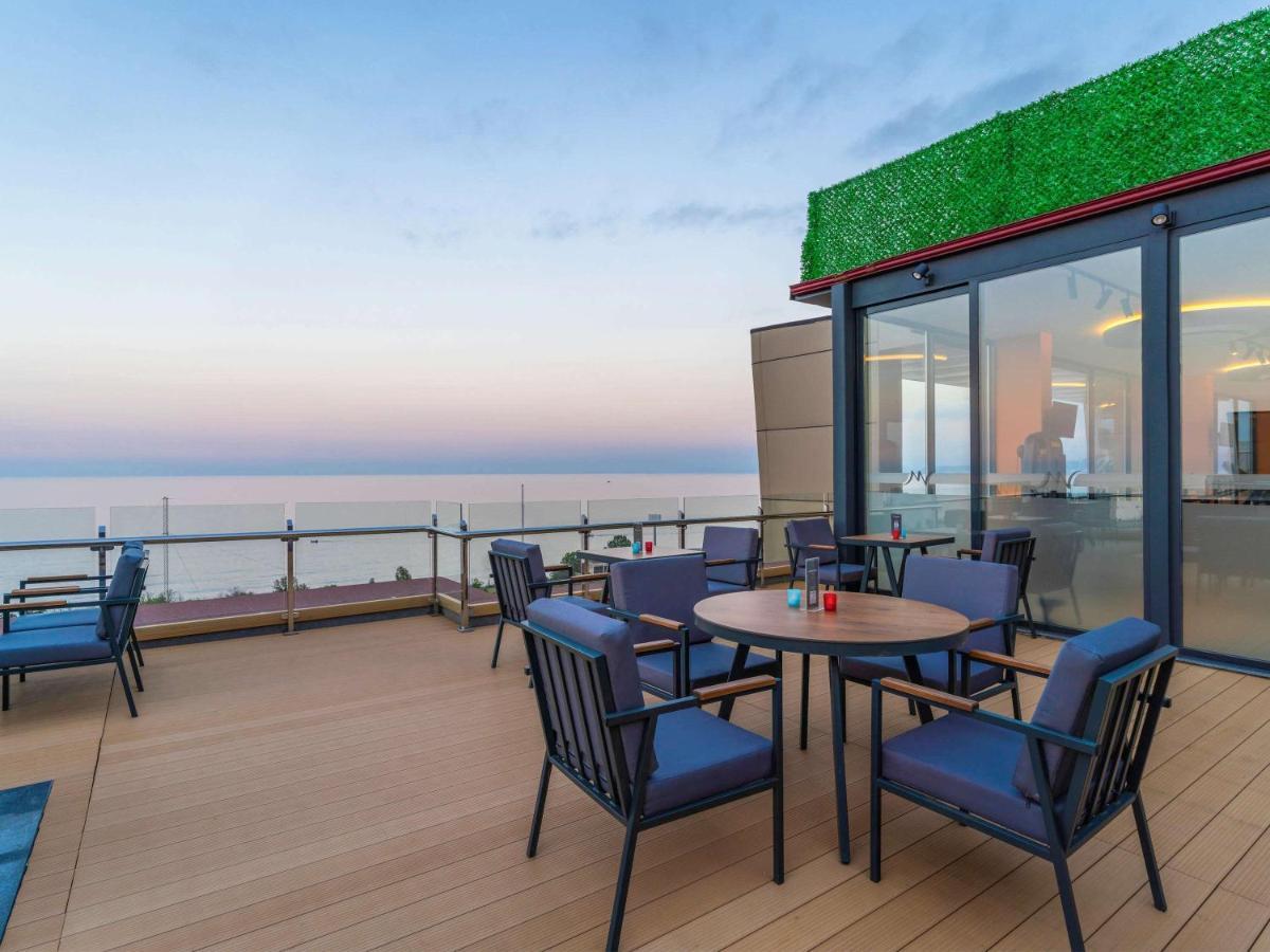 Mercure Trabzon Hotel Exterior photo The Sky Bar