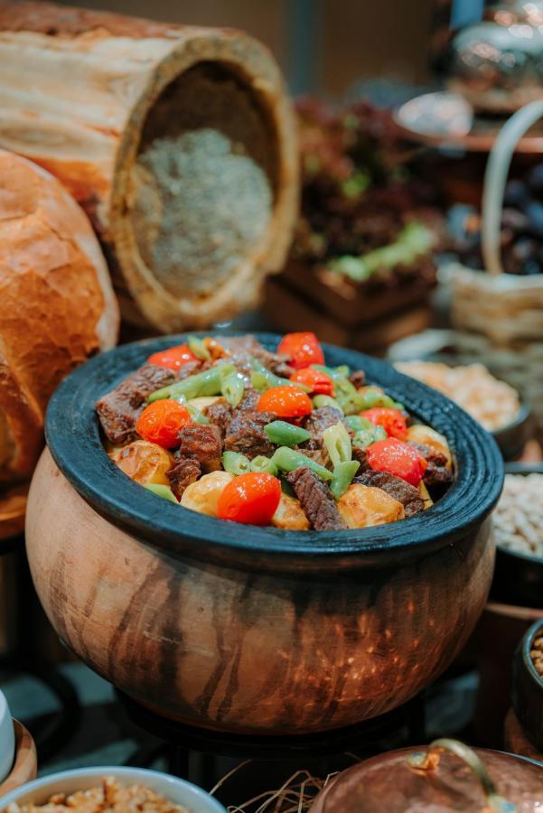 Mercure Trabzon Hotel Exterior photo A bowl of shakshuka